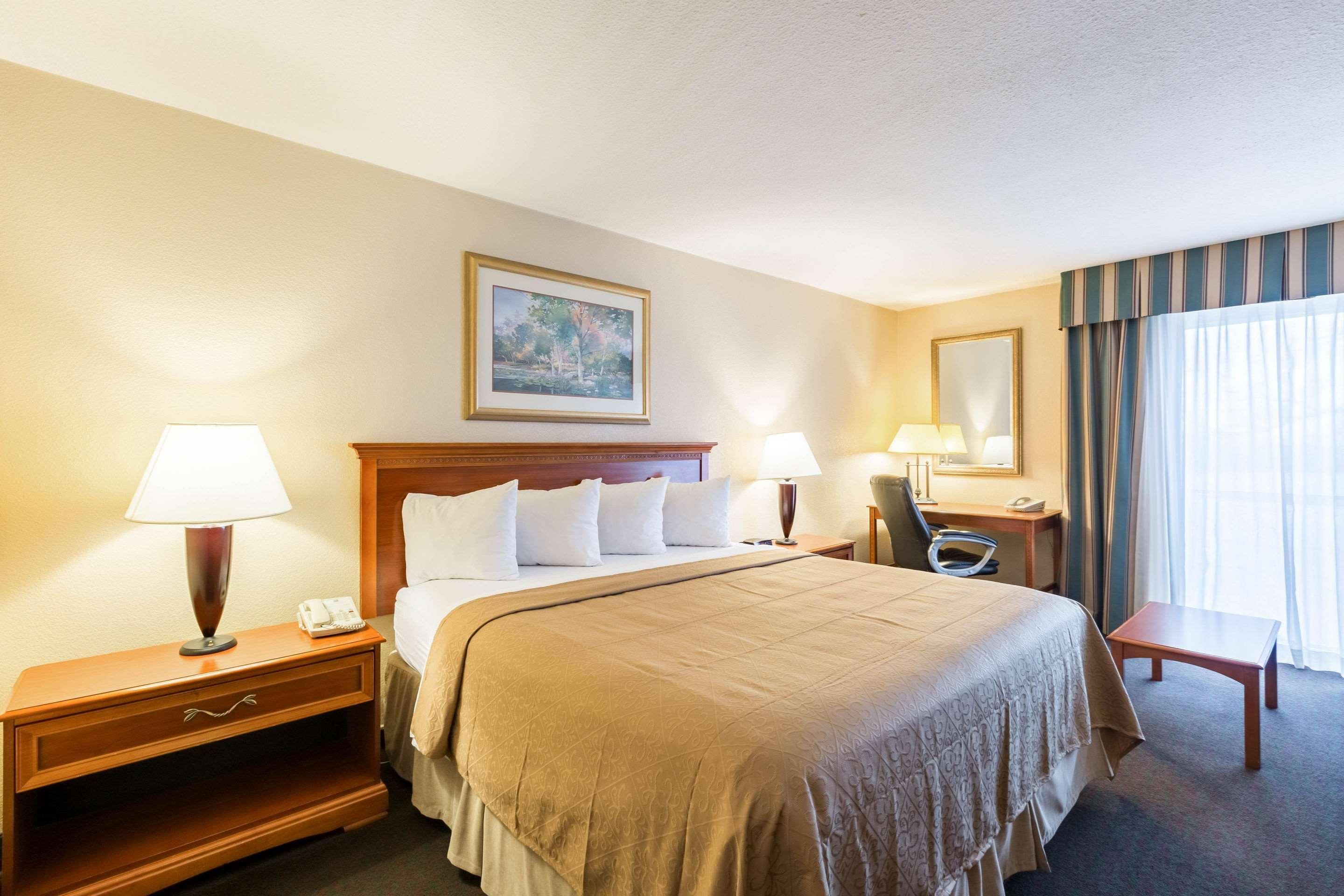 Quality Inn And Conference Center I-80 Grand Island Doniphan Eksteriør billede