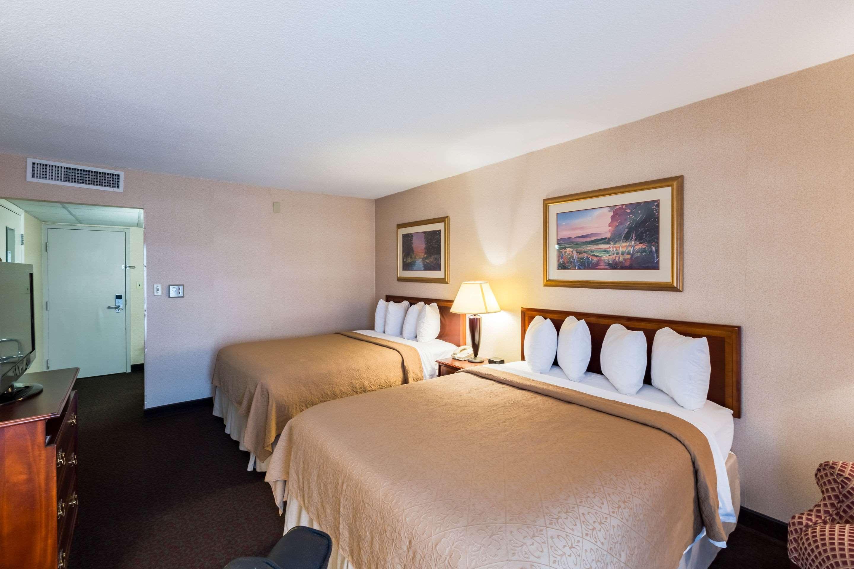 Quality Inn And Conference Center I-80 Grand Island Doniphan Eksteriør billede