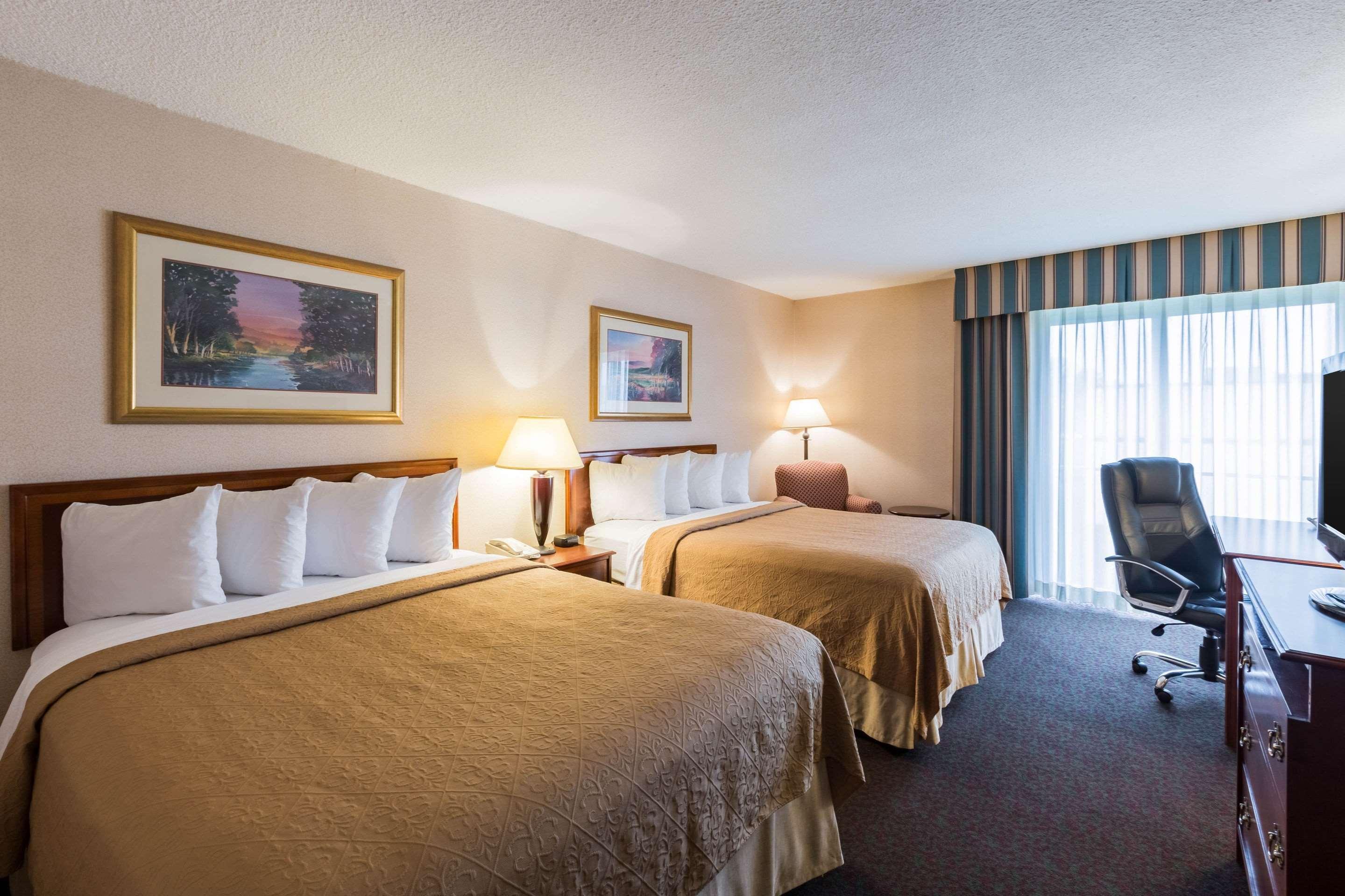 Quality Inn And Conference Center I-80 Grand Island Doniphan Eksteriør billede