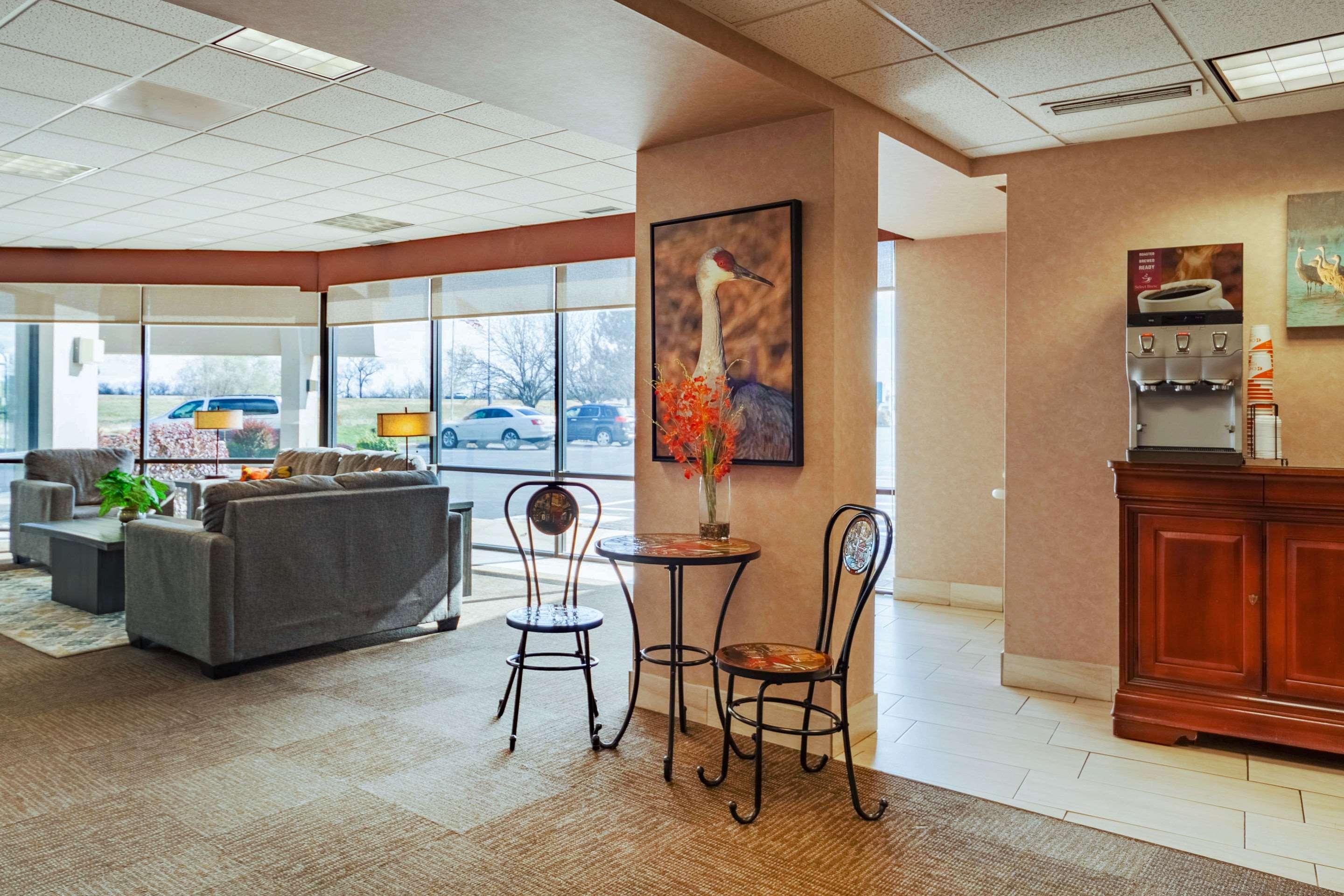 Quality Inn And Conference Center I-80 Grand Island Doniphan Eksteriør billede
