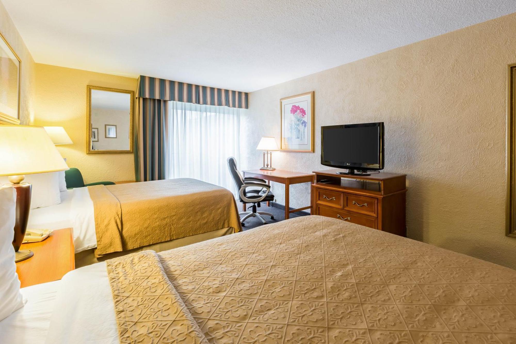 Quality Inn And Conference Center I-80 Grand Island Doniphan Eksteriør billede