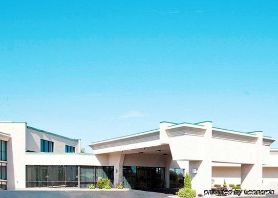 Quality Inn And Conference Center I-80 Grand Island Doniphan Eksteriør billede